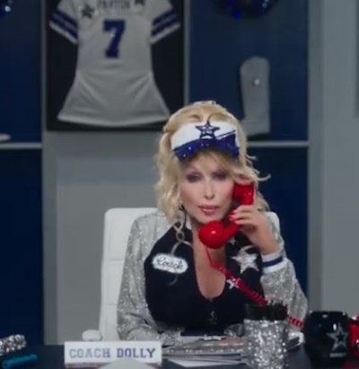 "Coach" Dolly Parton und die Dallas Cowboys