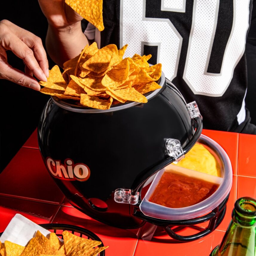 Ein Snack Helm gehört zu jeder American Football Party