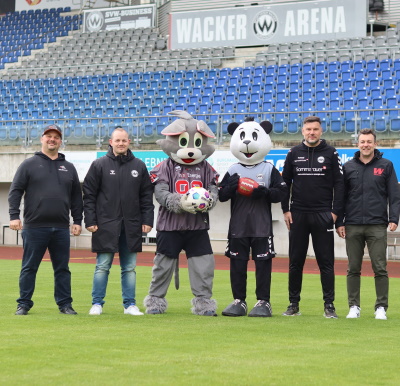Kichdorf Wildcats und Wacker Burghausen mit Willy und Benny