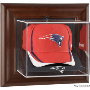 New England Patriots – Wandmontierbare Vitrine für Baseballkappen in Braun