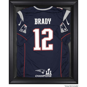 Vitrine mit Trikot-Logo der New England Patriots im Super Bowl LI Champions-Rahmen, schwarz