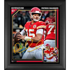 Patrick Mahomes Kansas City Chiefs 2018 NFL MVP, gerahmte Collage, 15 x 17 Zoll, Faksimile-Signatur