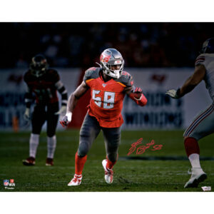 Autogrammfoto „At The Line“ von Shaquil Barrett von den Tampa Bay Buccaneers, 40,6 x 50,8 cm