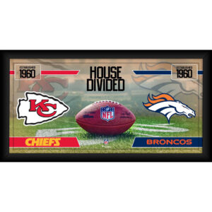 Kansas City Chiefs vs. Denver Broncos, gerahmt, 25,4 x 50,8 cm, House Divided Football Collage