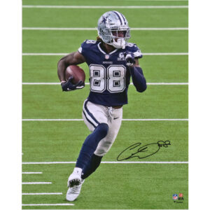 CeeDee Lamb Dallas Cowboys Autogrammfoto im Hochformat, 40,6 x 50,8 cm