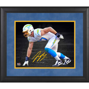 Joey Bosa Los Angeles Chargers Gerahmtes 11 x 14 Zoll Spotlight-Foto – Faksimile-Signatur