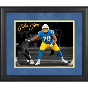 Rashawn Slater Los Angeles Chargers Faksimile Signatur gerahmt 11 x 14 Zoll Spotlight-Foto