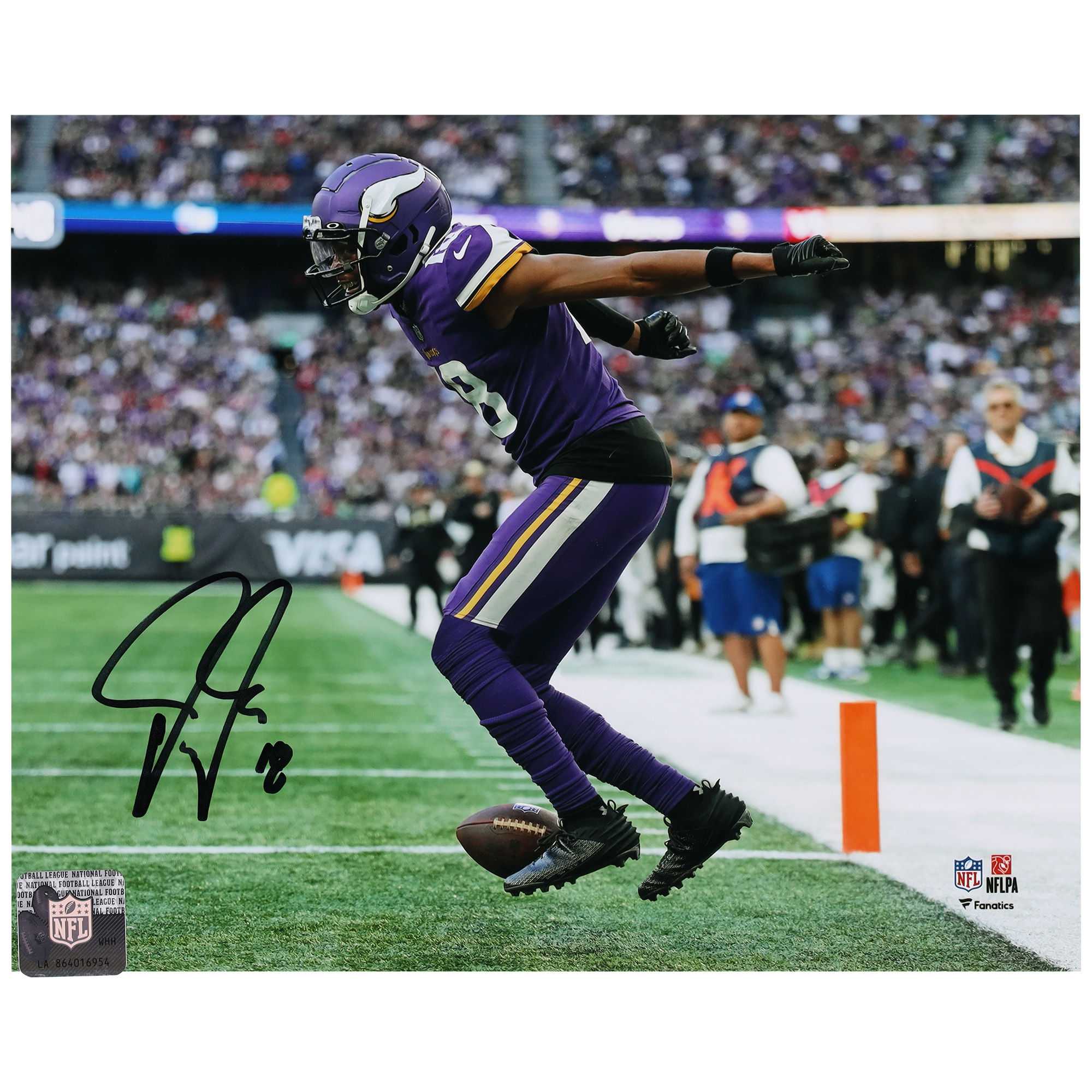 Justin Jefferson, Minnesota Vikings, signiertes 8 x 10 Zoll großes Purple Griddy-Foto