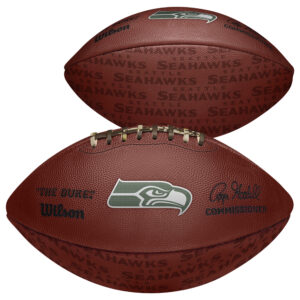 Seattle Seahawks – Wilson ohne Vertrag – Showcase Duke Pro Football