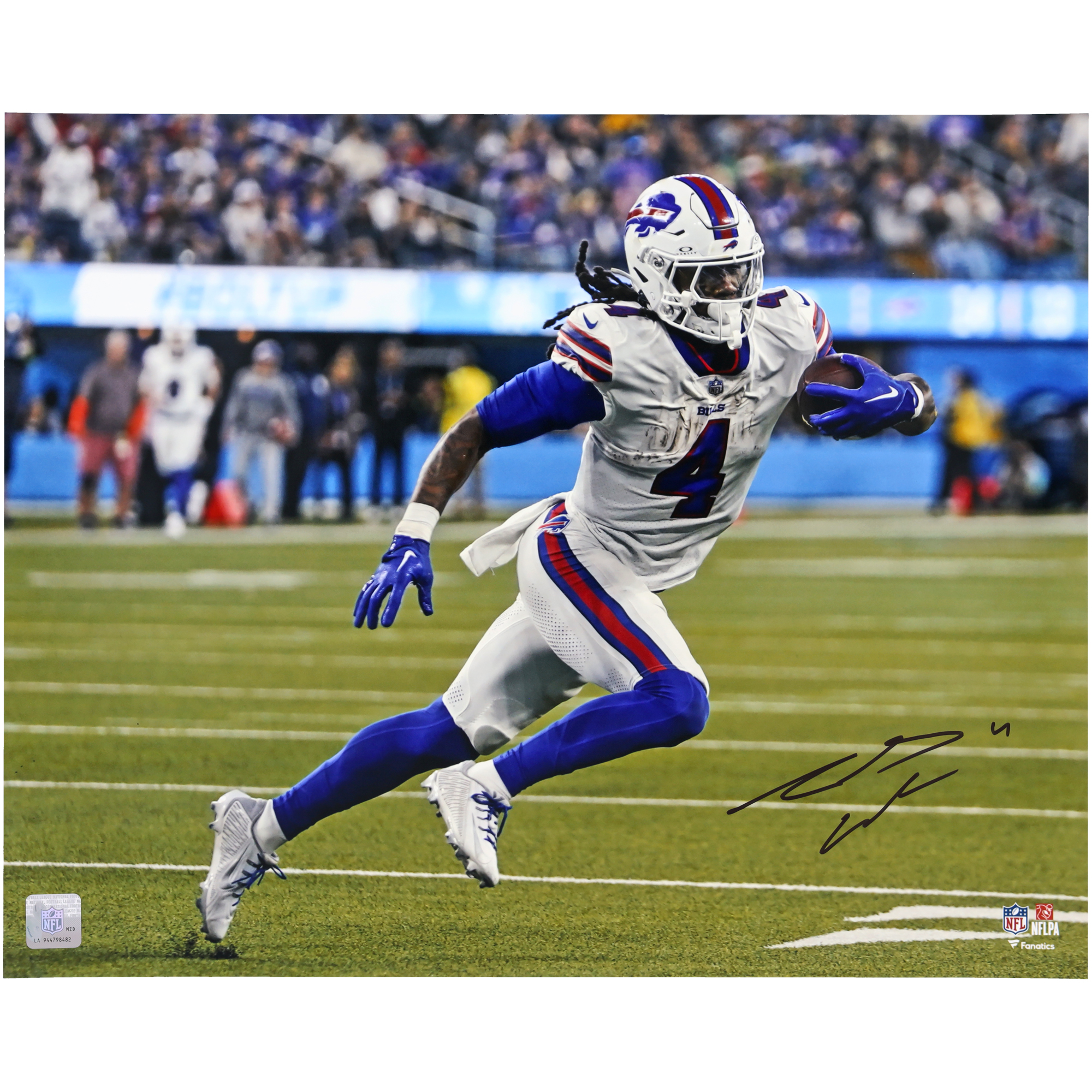 Autogrammfoto „Running with the Ball“ von James Cook, Buffalo Bills, 16 x 20 Zoll