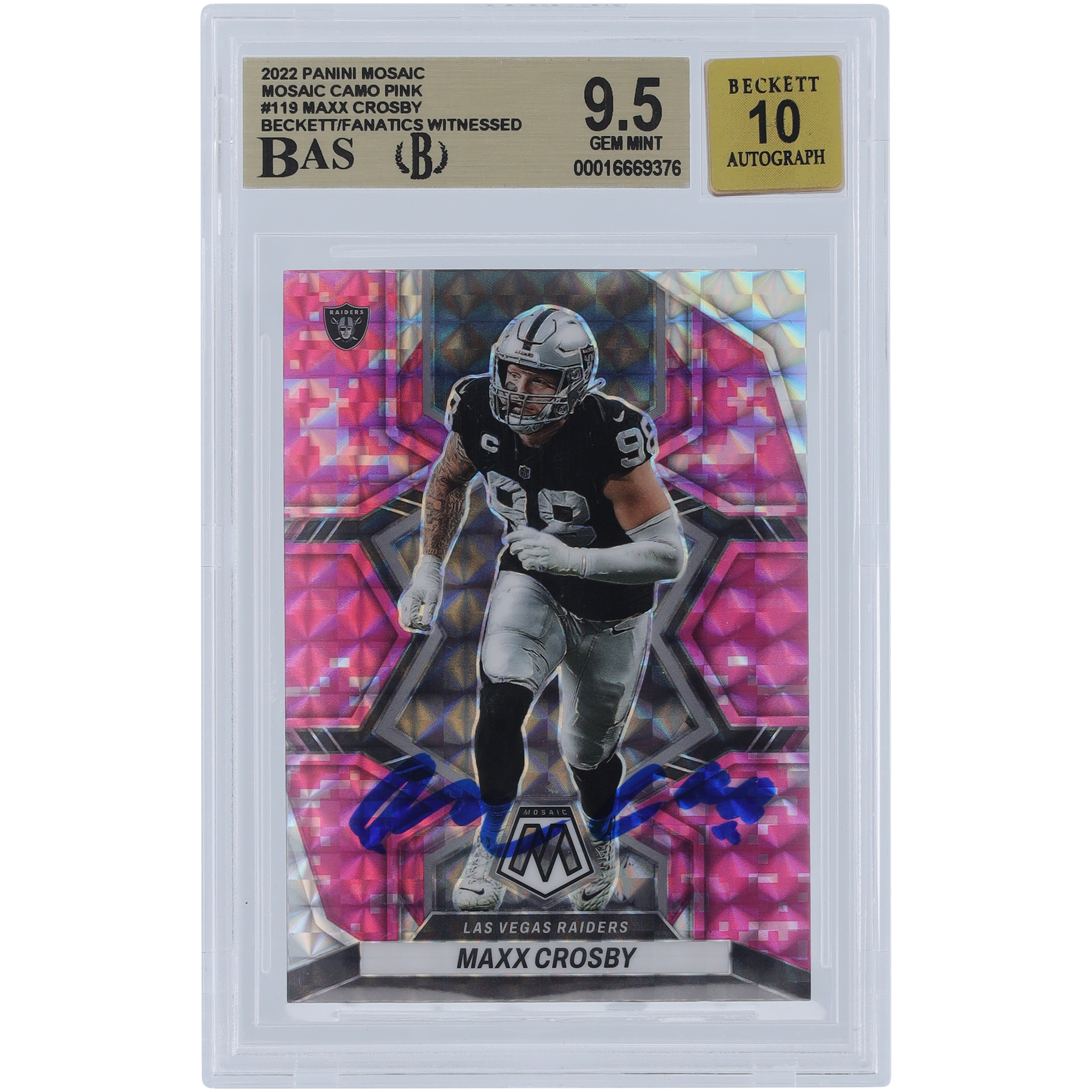 Maxx Crosby Las Vegas Raiders signierte 2022 Panini Mosaic Camo Pink Mosaic #119 Beckett Fanatics Zeuge authentifizierte 9,5/10 Karte