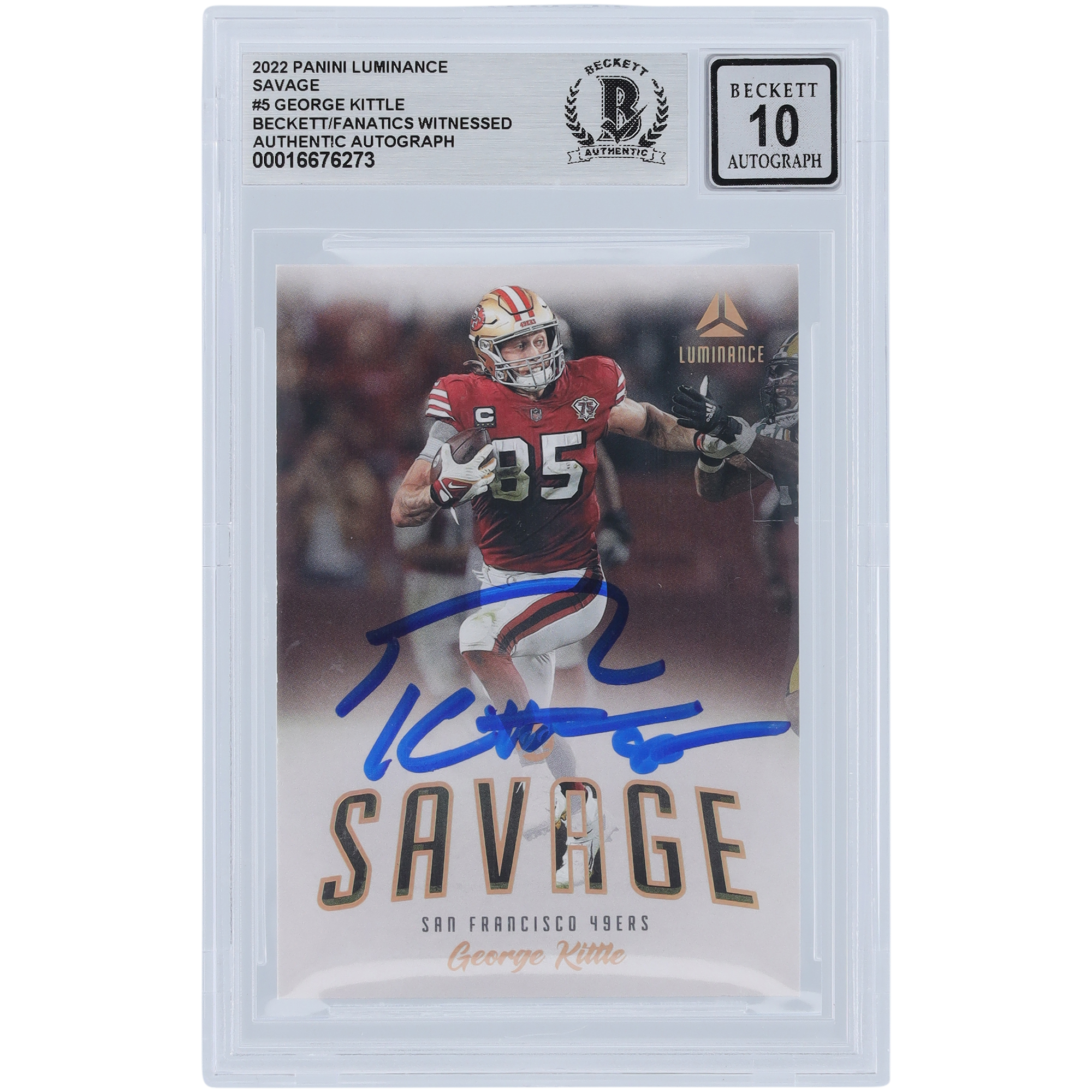 George Kittle San Francisco 49ers signiert 2022 Panini Luminance Savage #SAV-GKI Beckett Fanatics bezeugt authentifiziert 10 Karte