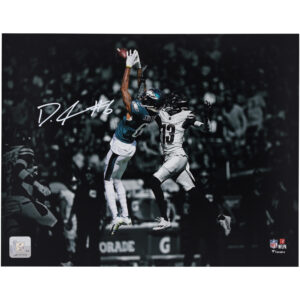 Signiertes Foto „Leaping Catch“ von DeVonta Smith von den Philadelphia Eagles, 11 x 35,6 cm