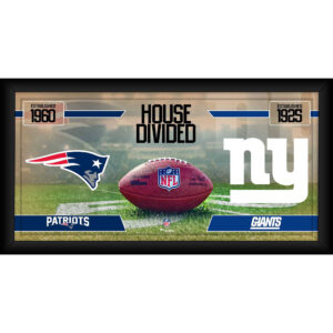 New England Patriots vs. New York Giants Gerahmte 10″ x 20″ House Divided Football Collage